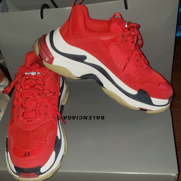 Balenciaga triple s - Picture 2 of 3